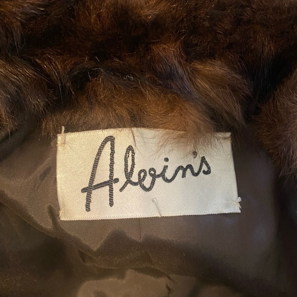 Vintage fur coat - Picture 2 of 4